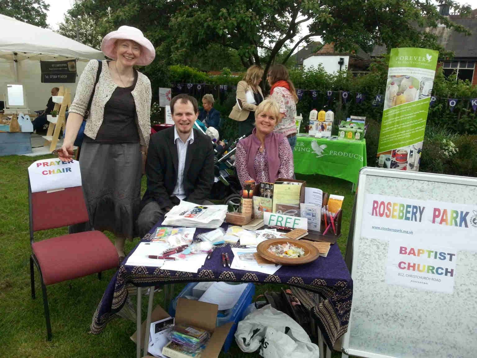 colour photo of Rev Alison and youth worker Rick Cole on Pokesdown Green
